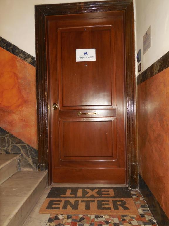 Hotel Domus Laurae Roma Esterno foto